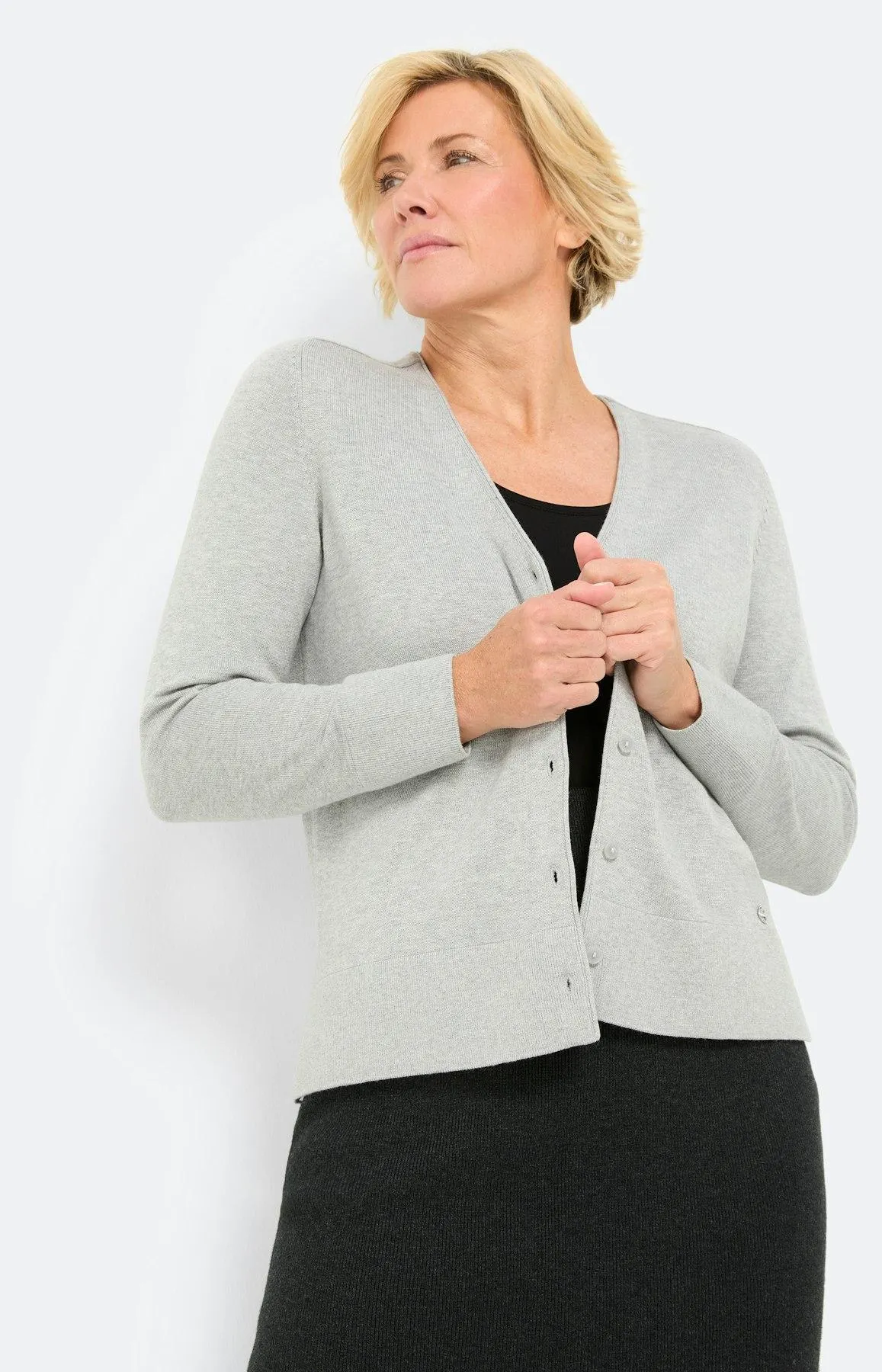 Strickjacke mit Sattelschulter, Grau