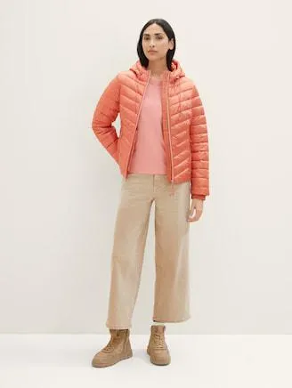 Lightweight Jacke mit Kapuze