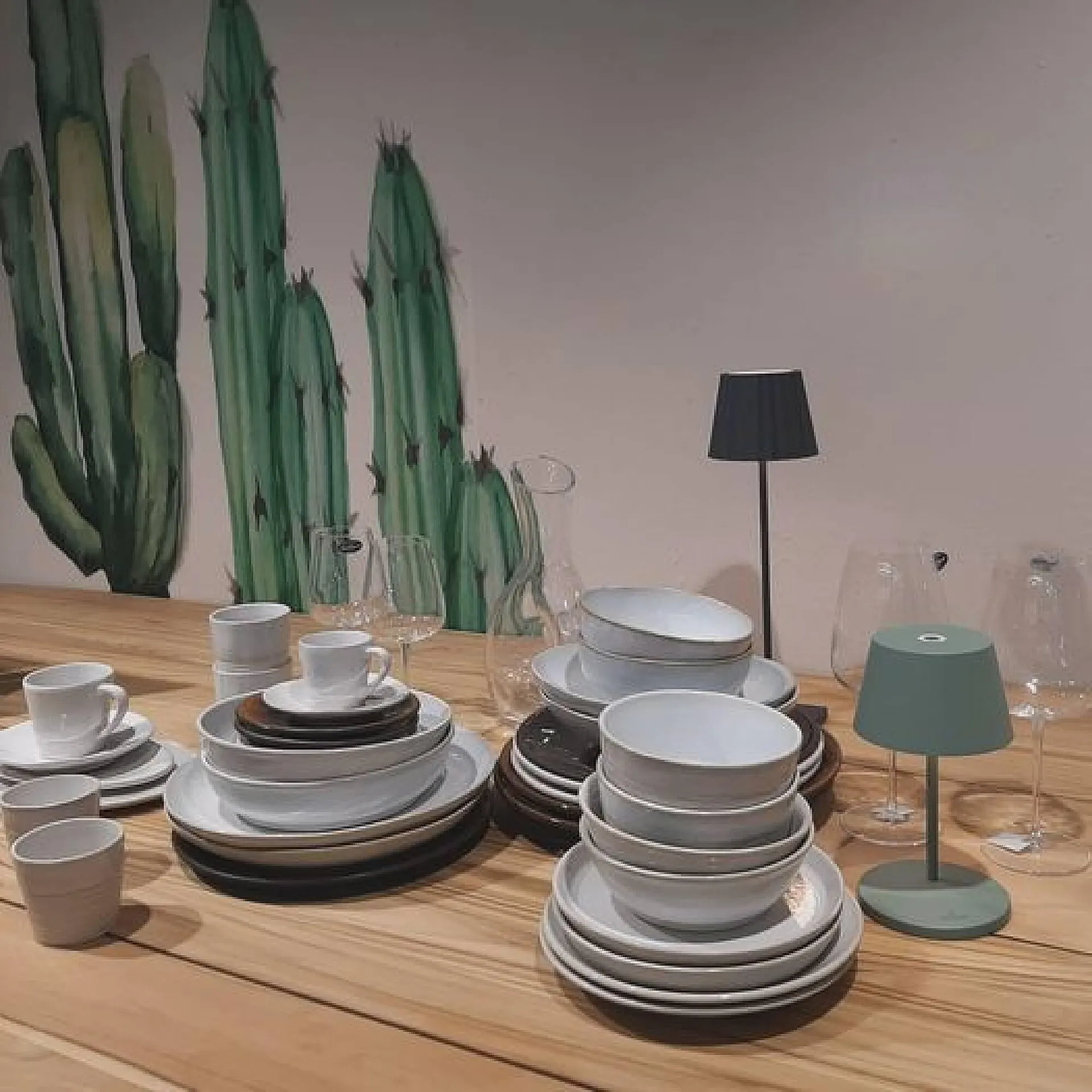 Interio Flugblatt - 1