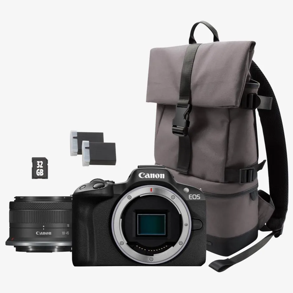 Canon EOS R50 Systemkamera + RF-S 18-45mm F4.5-6.3 IS STM Objektiv + Rucksack + SD-Karte + Ersatzakku