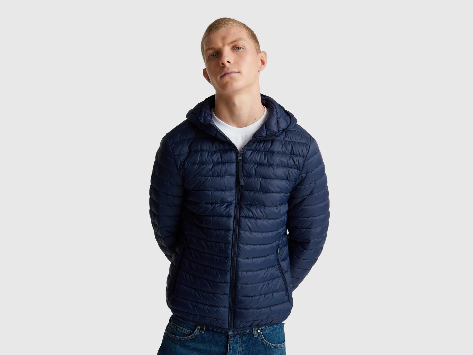 Gefütterte Daunenjacke im Regular Fit