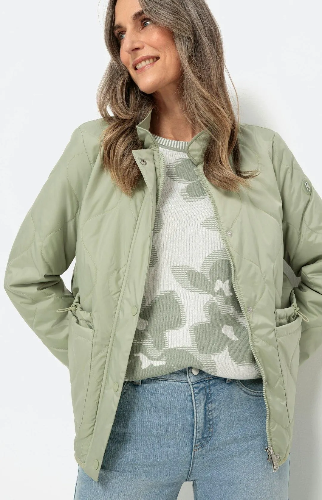 Steppjacke mit Layering-Taschen