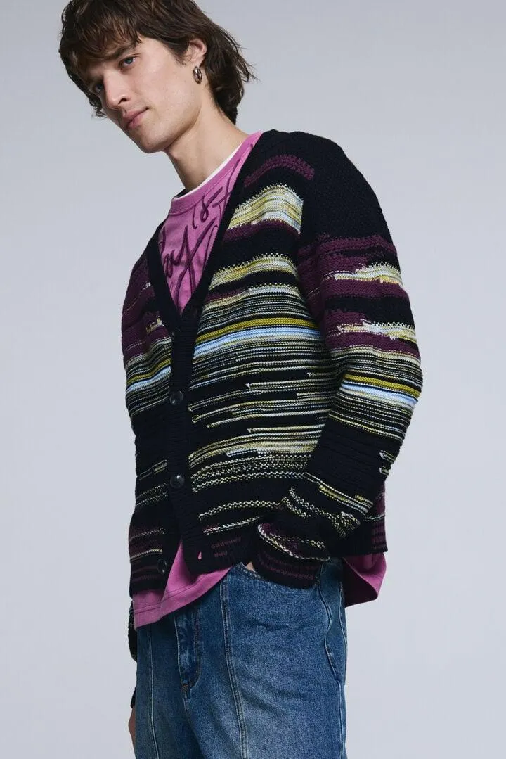 Gestreifte Strickjacke