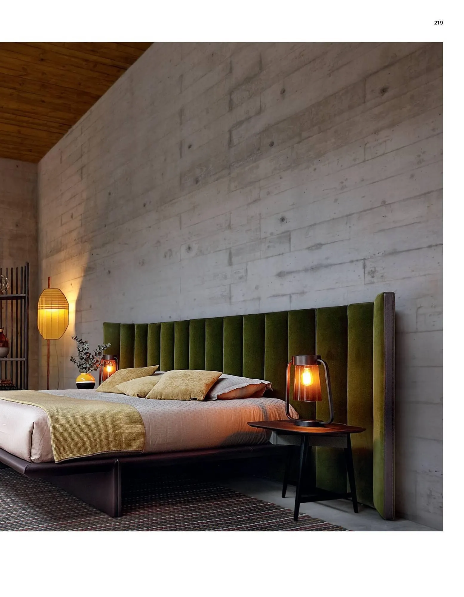 Roche Bobois Flugblatt von 9. Jänner bis 6. Jänner 2026 - Flugblätt seite  221