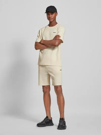 Regular Fit Sweatshorts mit Strukturmuster in sand