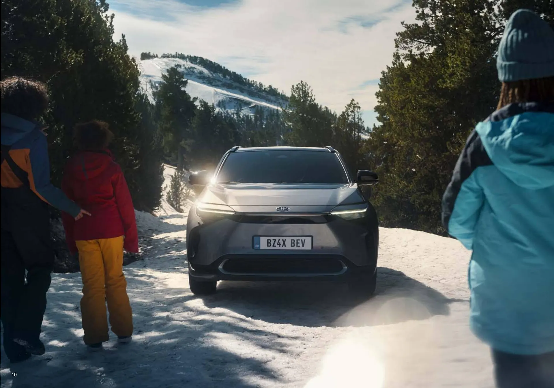 Toyota bZ4X Flugblatt von 11. Juli bis 9. Jänner 2025 - Flugblätt seite  10
