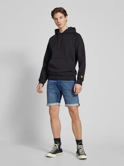 Jeansshort mit Eingrifftaschen in blau