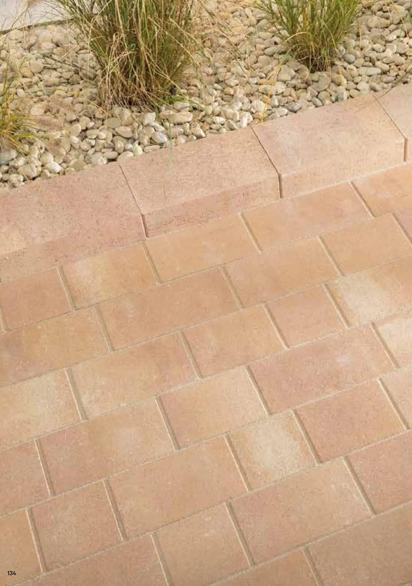 Lagerhaus Flugblatt von 1. Jänner bis 31. Dezember 2026 - Flugblätt seite  134