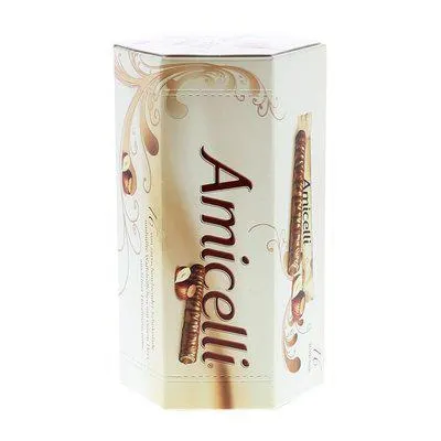 Waffel-Röllchen, gefüllt mit Haselnuss-Creme