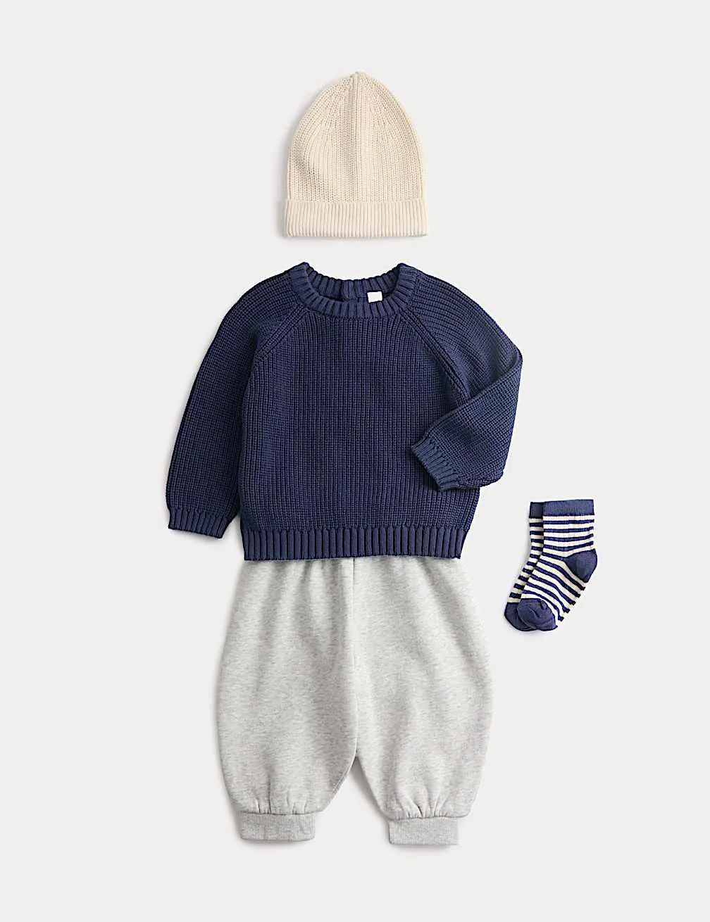 4-teiliges Strickoutfit mit hohem Baumwollanteil (0–6 Jahre)