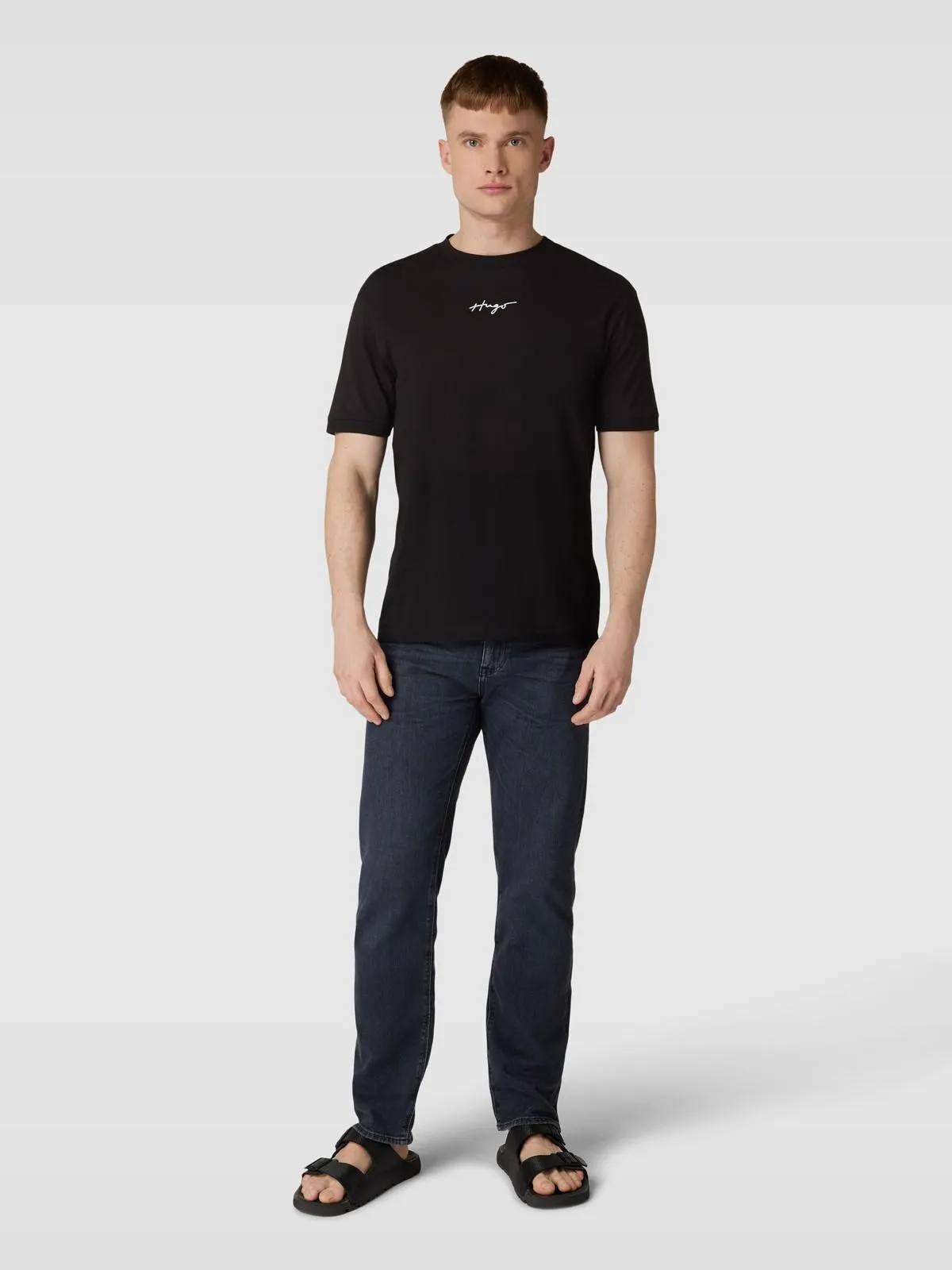 T-Shirt mit Rundhalsausschnitt Modell 'Dontevideo' in black