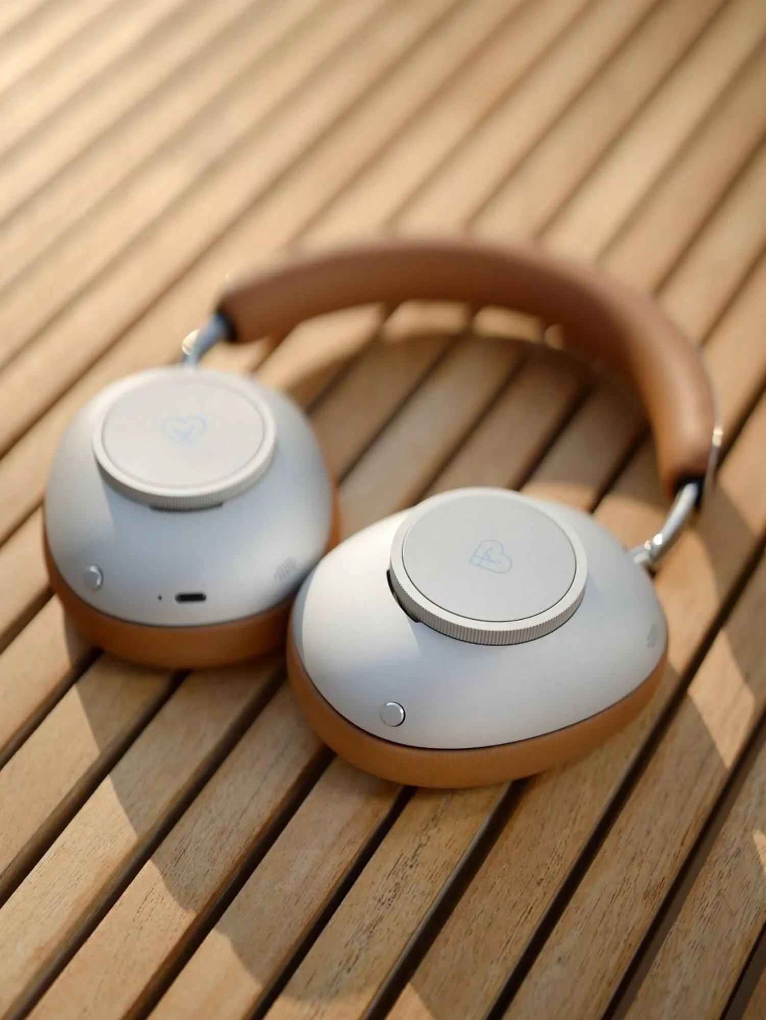 LOEWE Flugblatt von 25. November bis 15. Dezember 2025 - Flugblätt seite 4