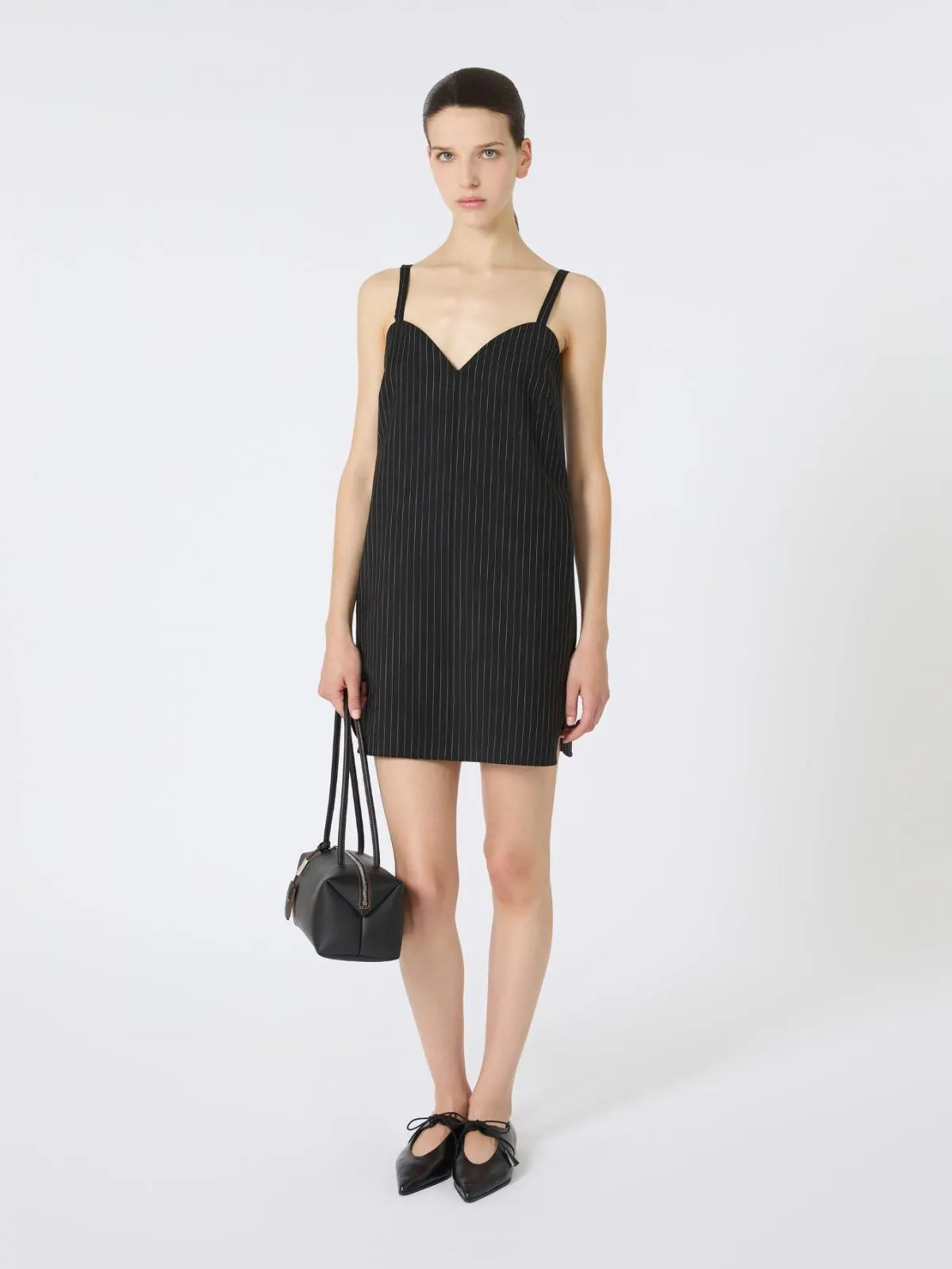 Kleid aus Wollcanvas mit Nadelstreifen - Schwarzweiss