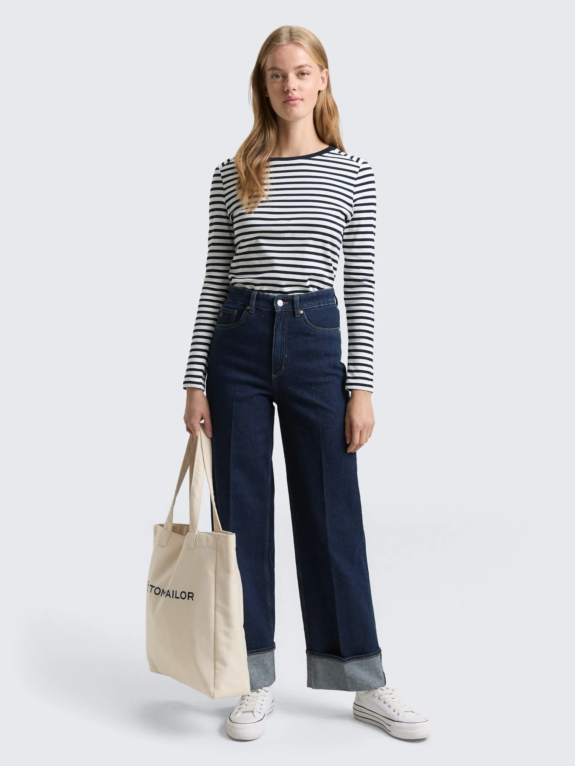 TTLINOU WIDE High Waist Jeans mit Turn-Up