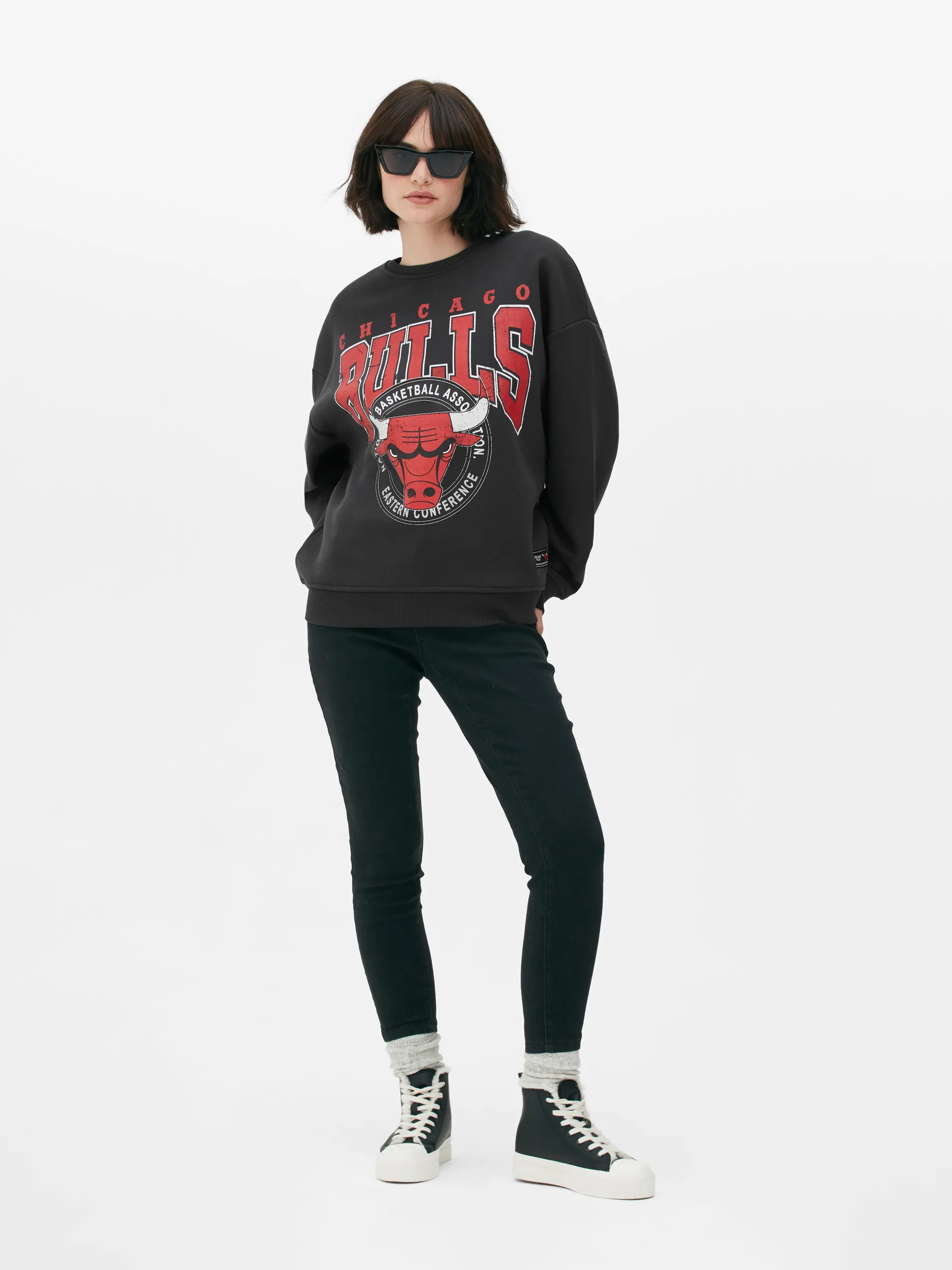 „NBA Chicago Bulls“ Sweatshirt im Oversized-Look
