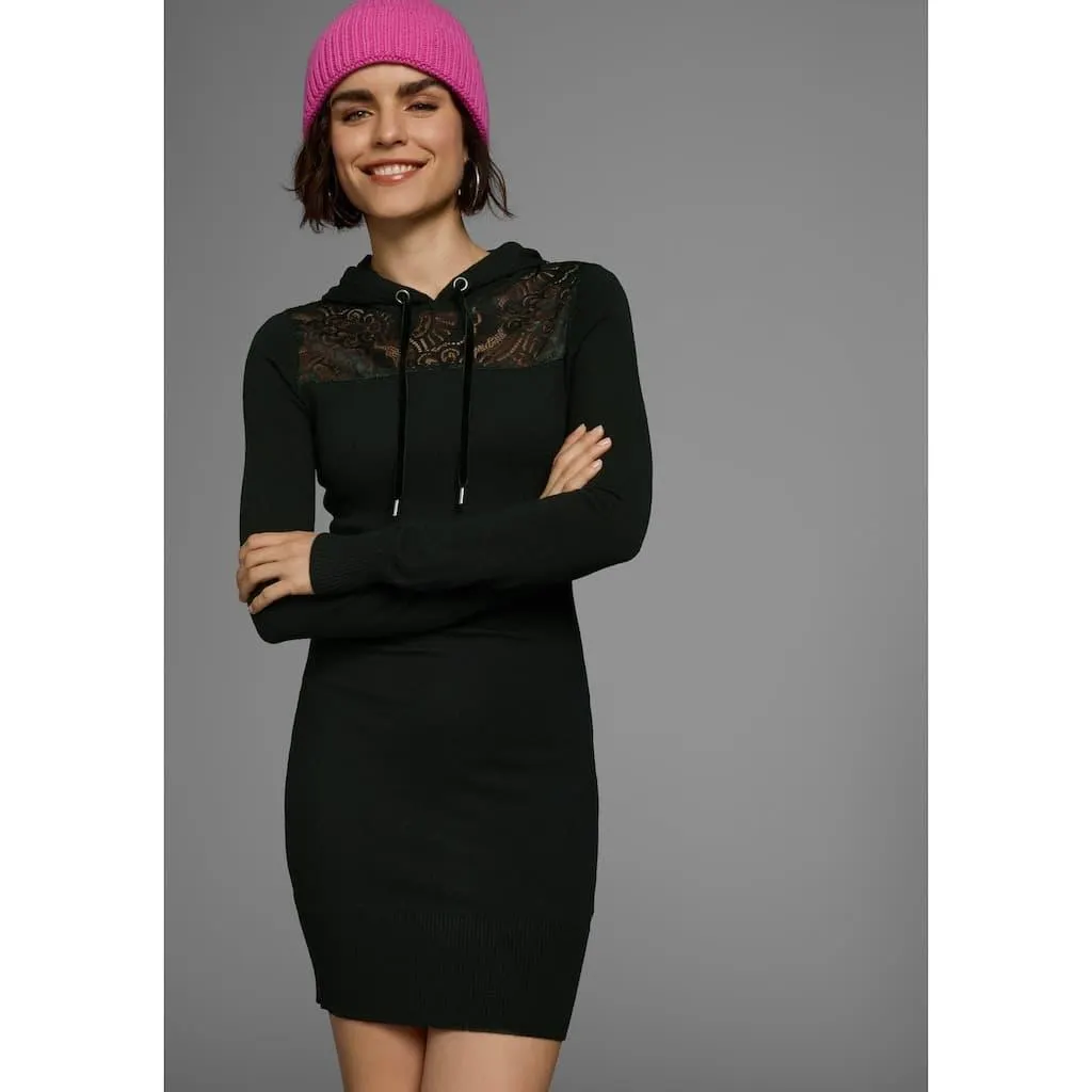 Melrose Strickkleid Ohne Brusttasche | Ohne Brusttaschen | Ohne Tasche | Ohne Taschen | ohne Gesäßtasche | ohne Gesäßtaschen Mini-Länge, mit Spitzeneinsatz und Kapuze