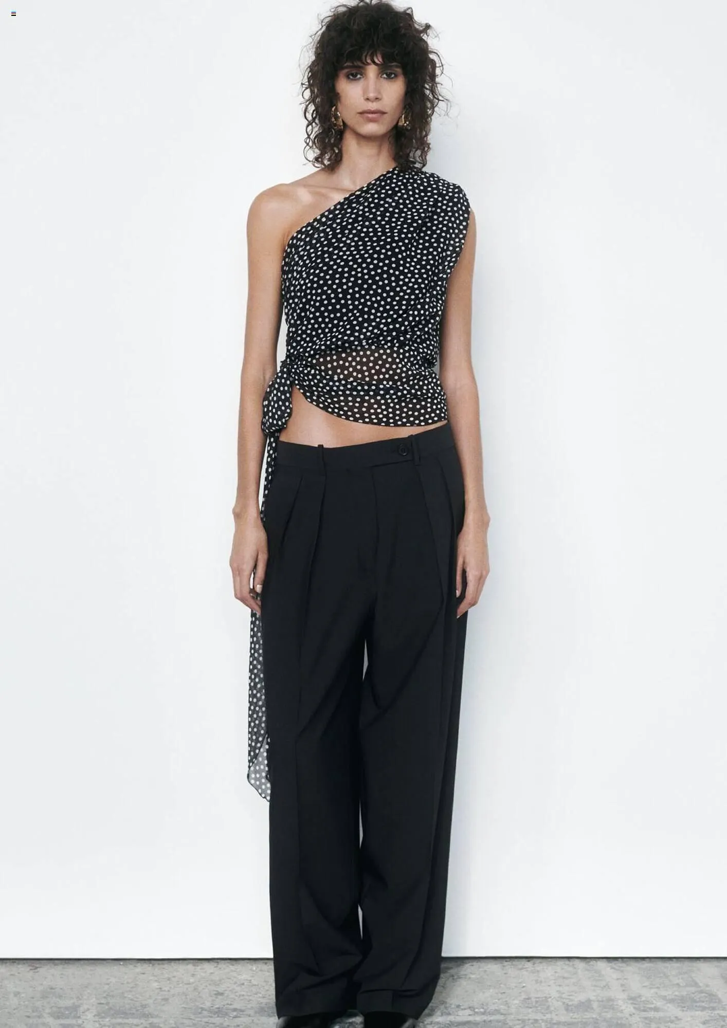 ZARA folder van 1 oktober tot 1 november 2023 - folder pagina 2