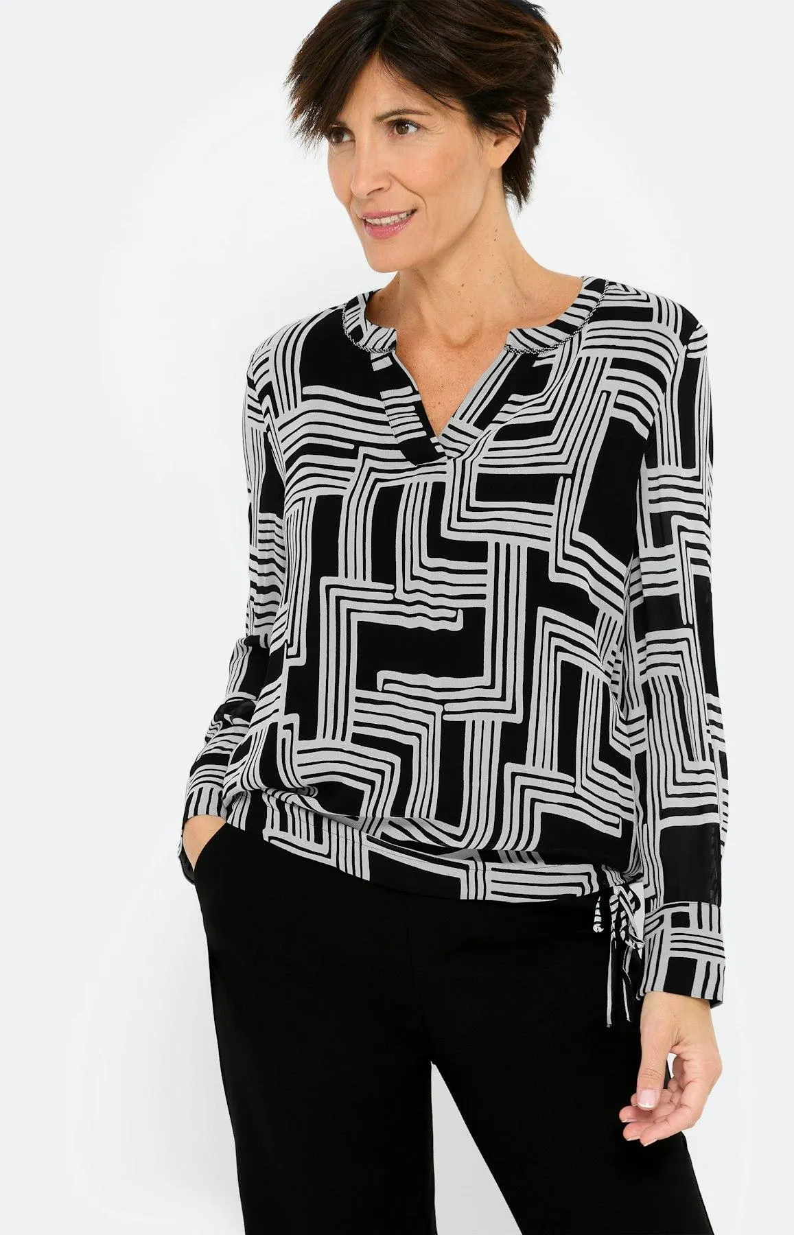 Bluse mit Grafikprint, schwarz