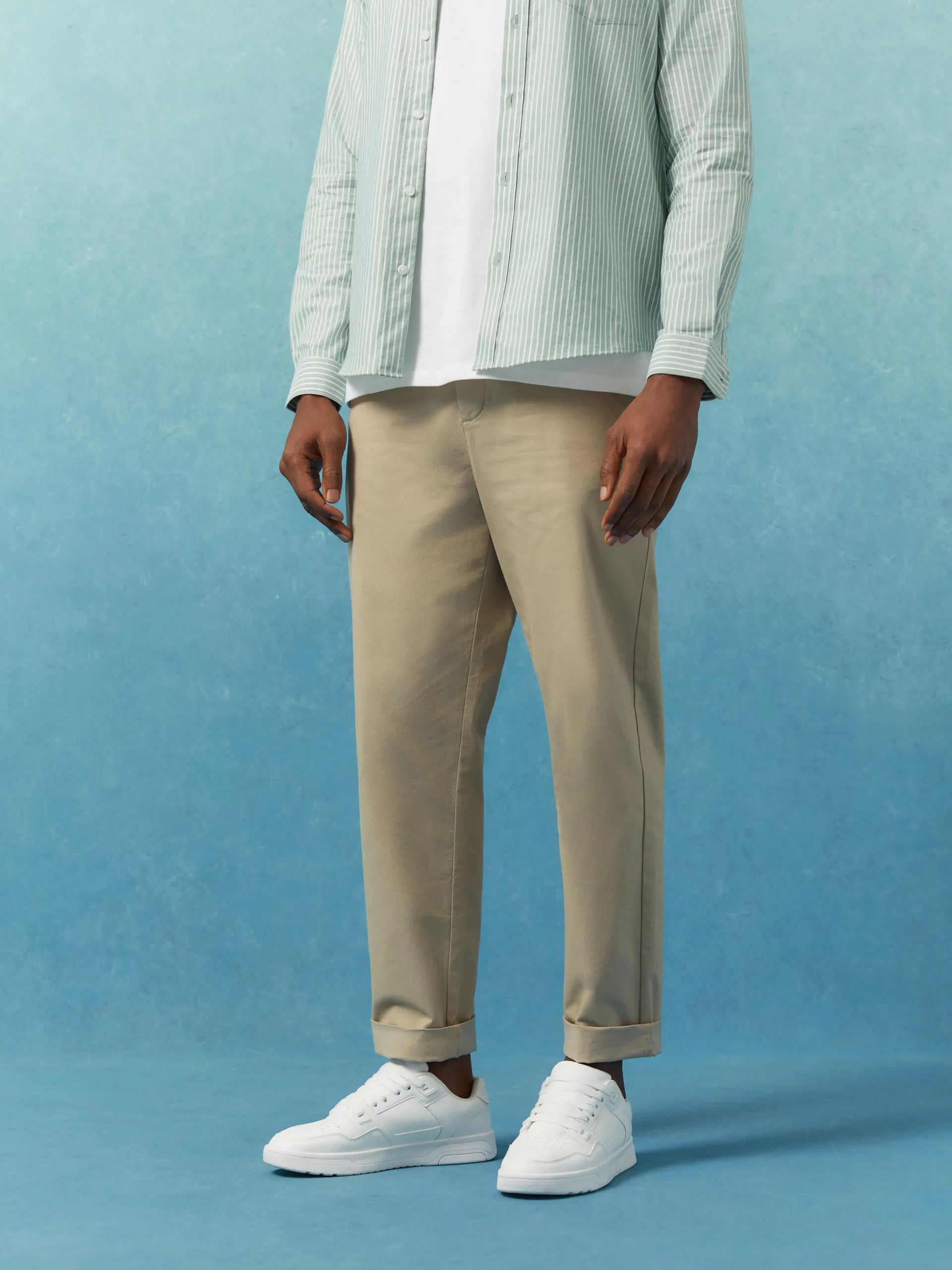 Chinohose in gerader Passform