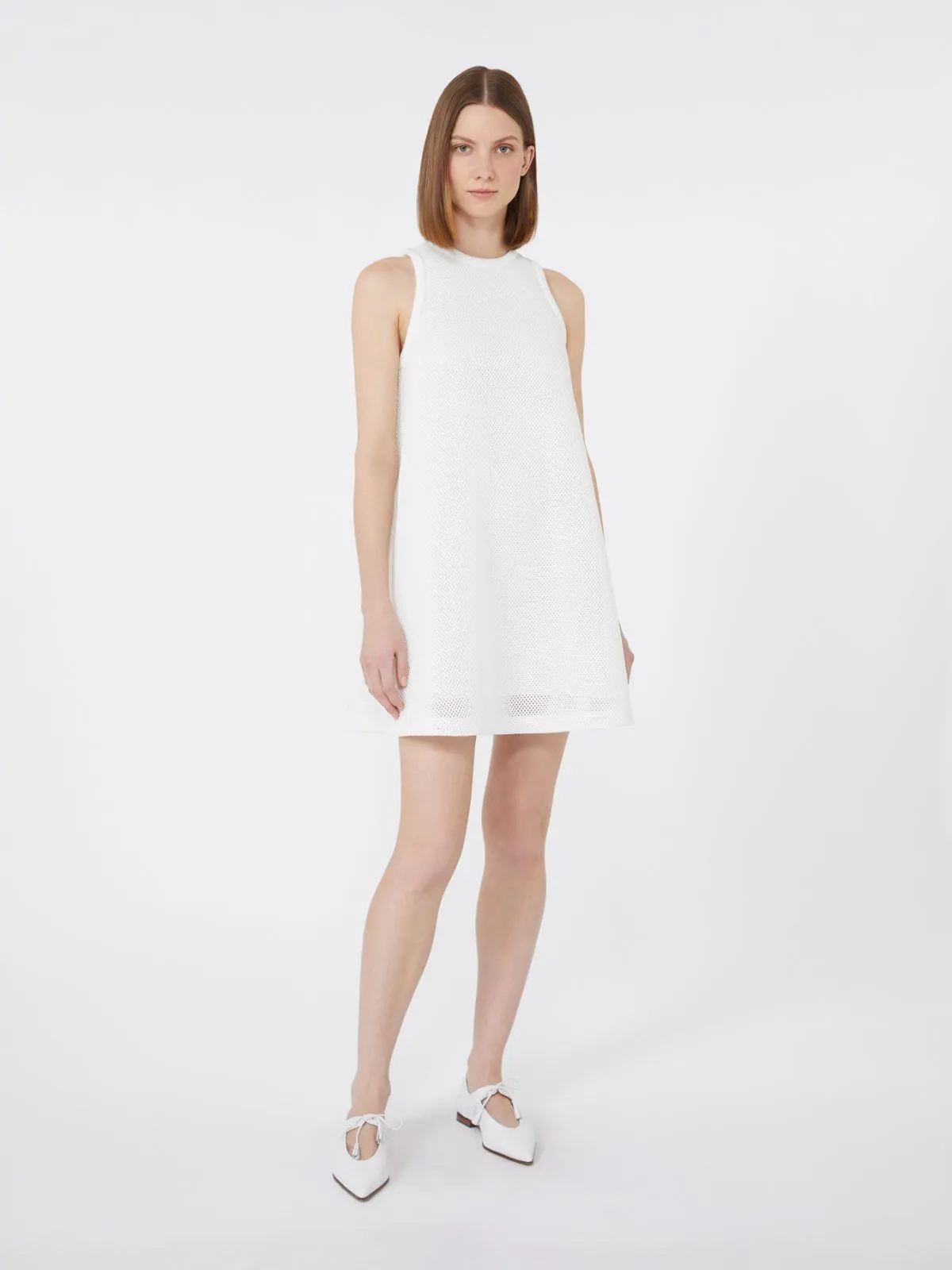 Trapezkleid aus Funktionsmesh - Weiss