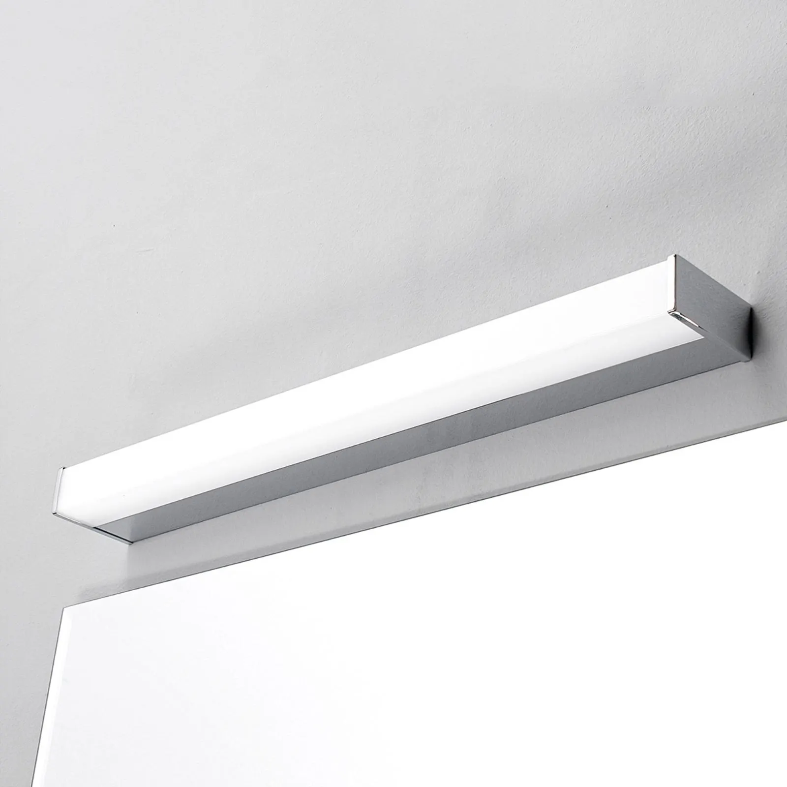 LED-Bad- und Spiegelleuchte Philippa, eckig, 58,8 cm, chrom