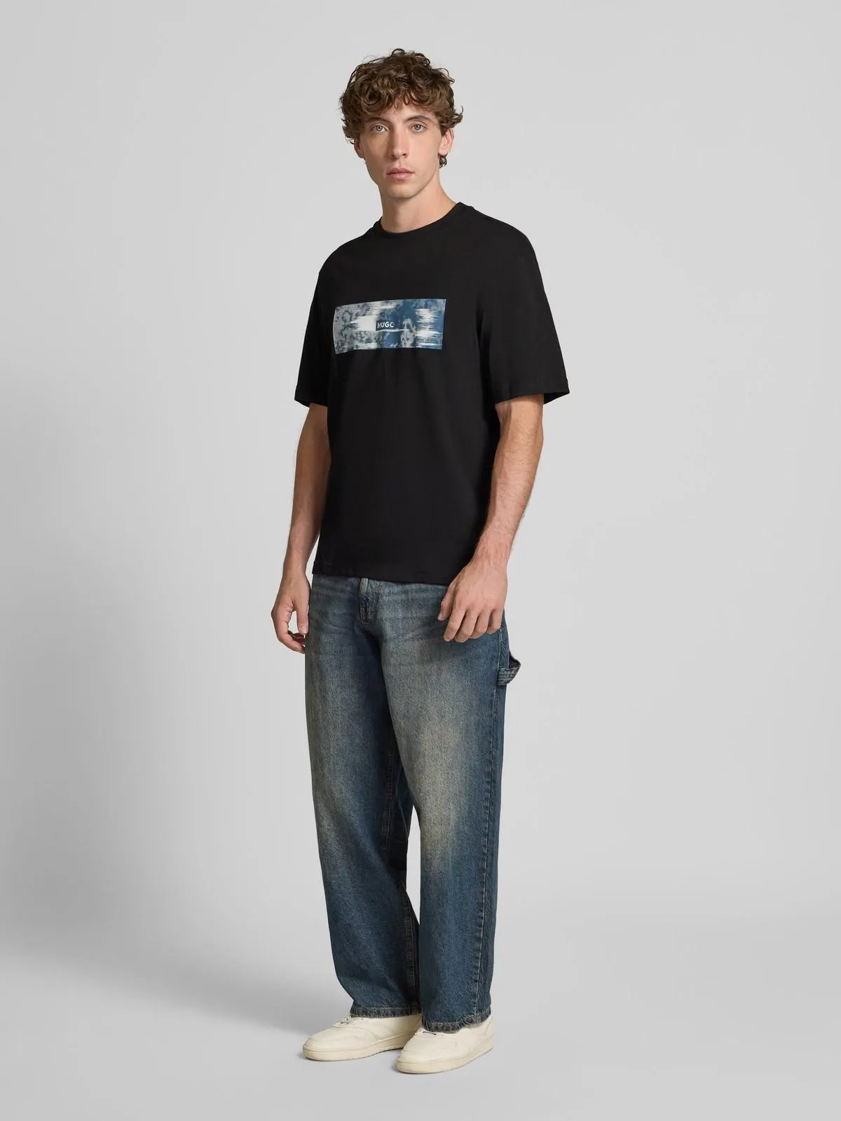 Relaxed Fit T-Shirt aus reiner Baumwolle Modell 'NAPOLUX' in black