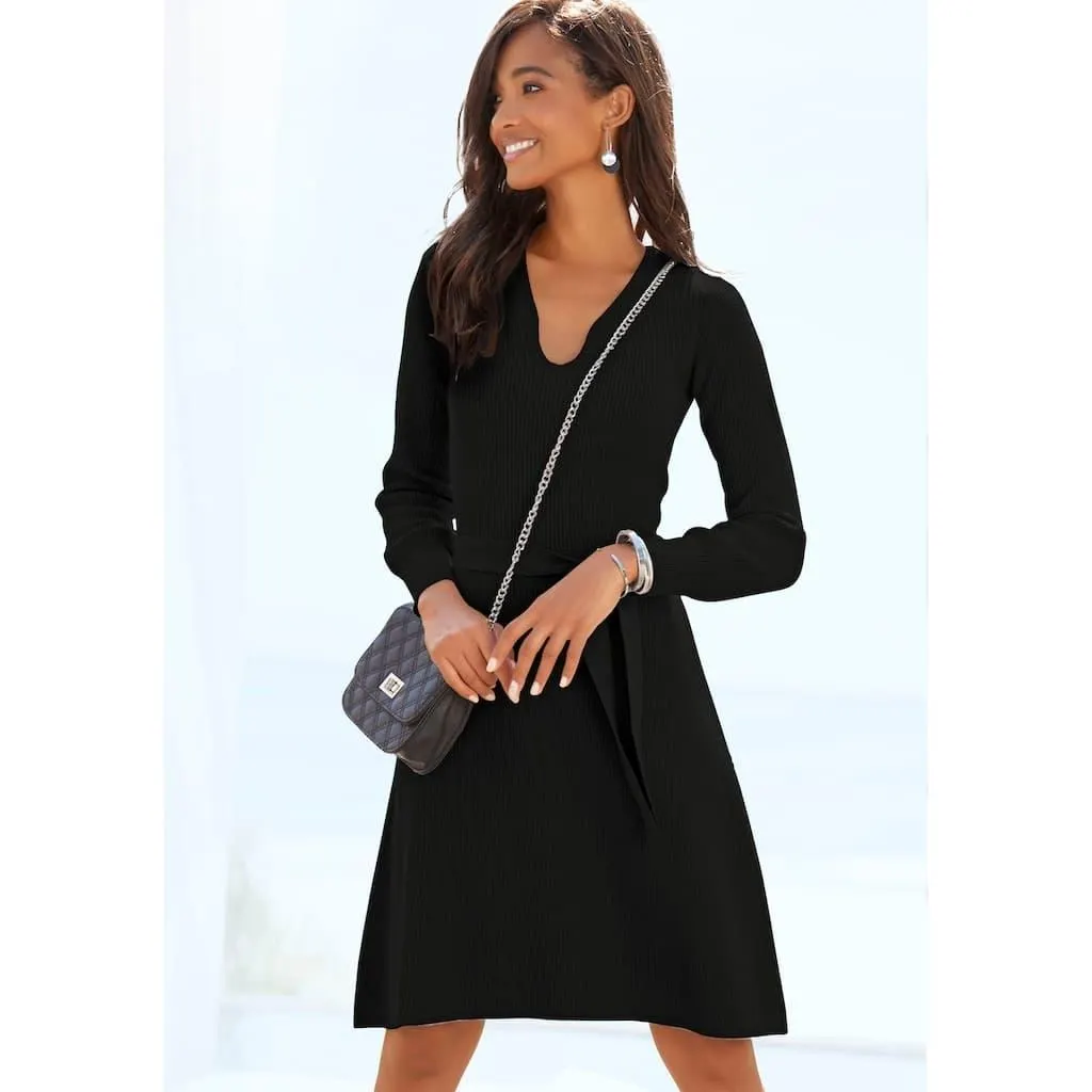 LASCANA Strickkleid mit Bindegürtel, und V-Ausschnitt, Herbst- Winterkleid, casual-elegant