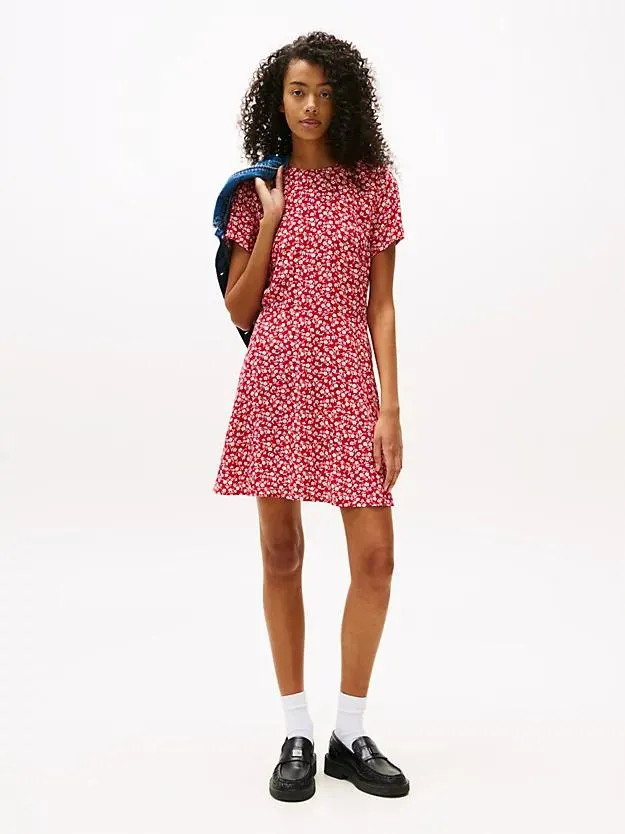 Slim Fit Minikleid mit Schlüsselloch-Detail