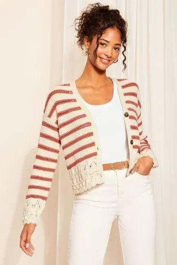 Friends Like These Häkel-Strickjacke mit V-Ausschnitt