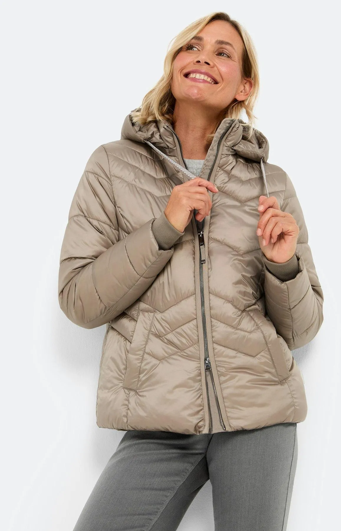 Jacke mit Zickzack-Steppung, taupe