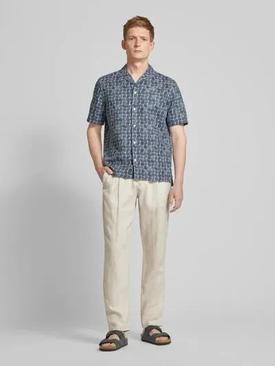 Tapered Fit Leinenhose mit Bundfalten Modell 'Osby' in beige