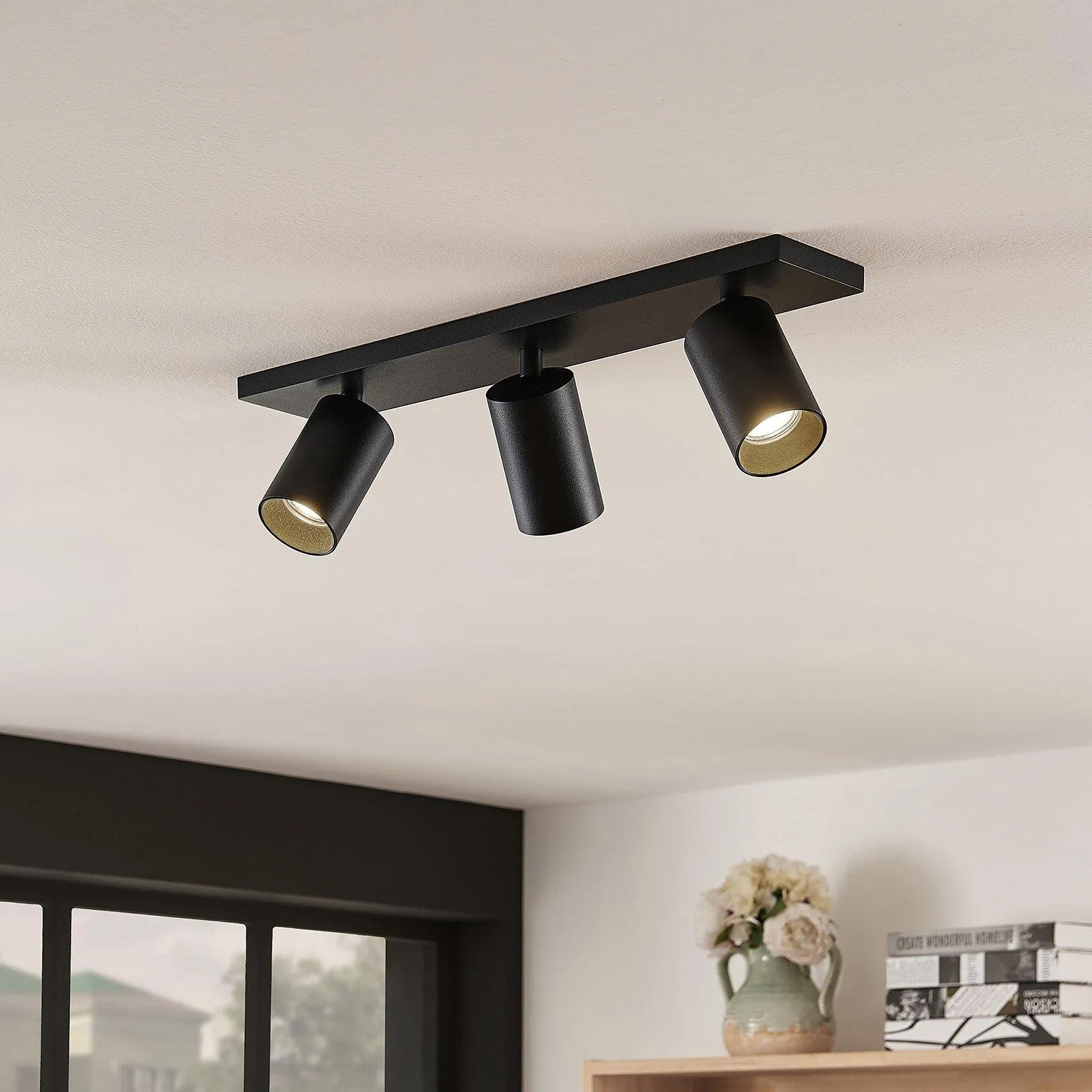 Arcchio Strahler Brinja, eckig, schwarz/goldfarben, 3-flg.