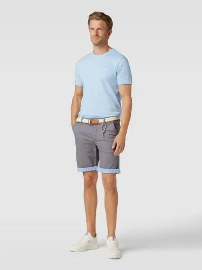 Chinoshorts mit französischen Eingrifftaschen in graphit