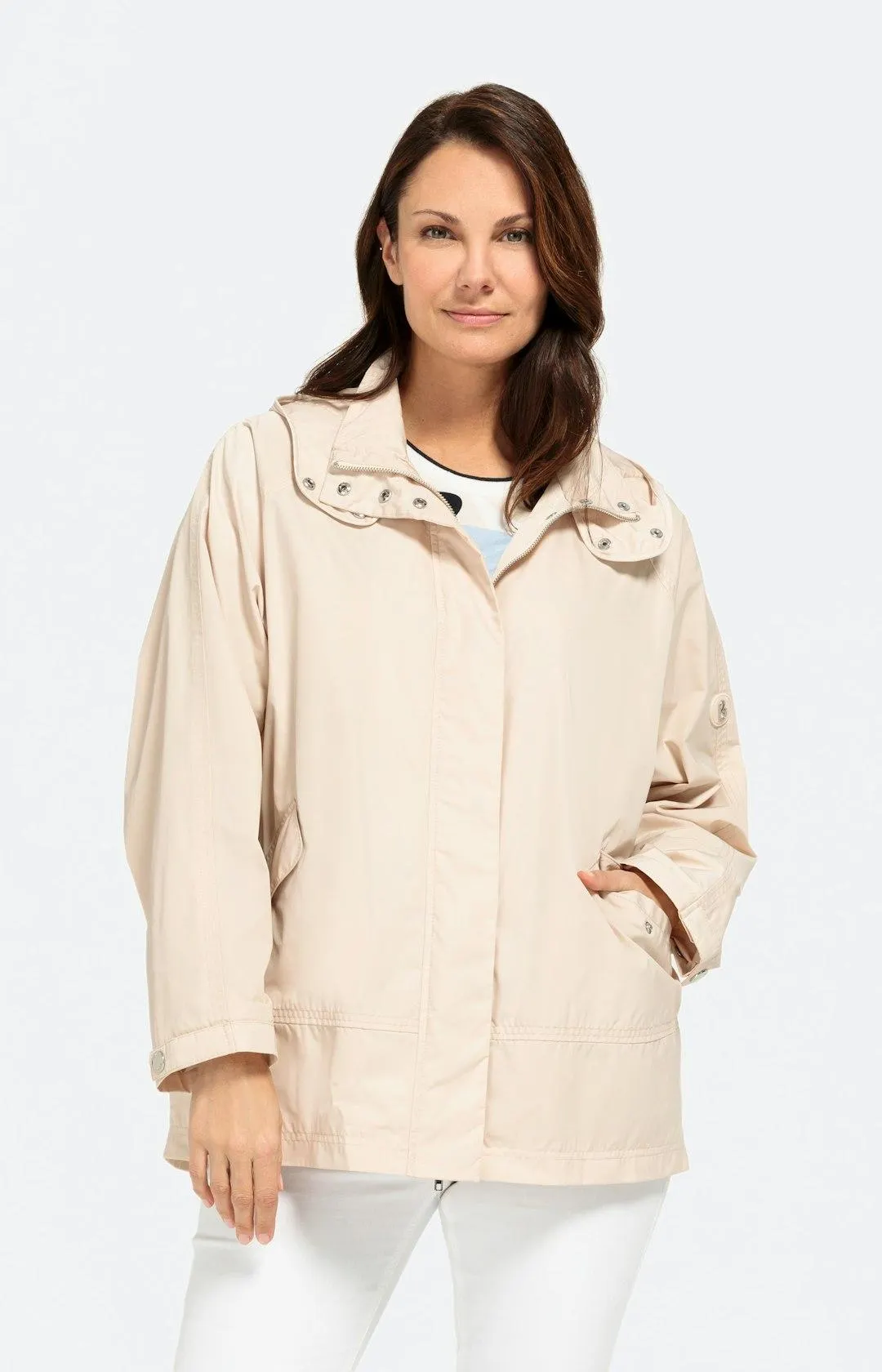 Sommerjacke mit Kapuze