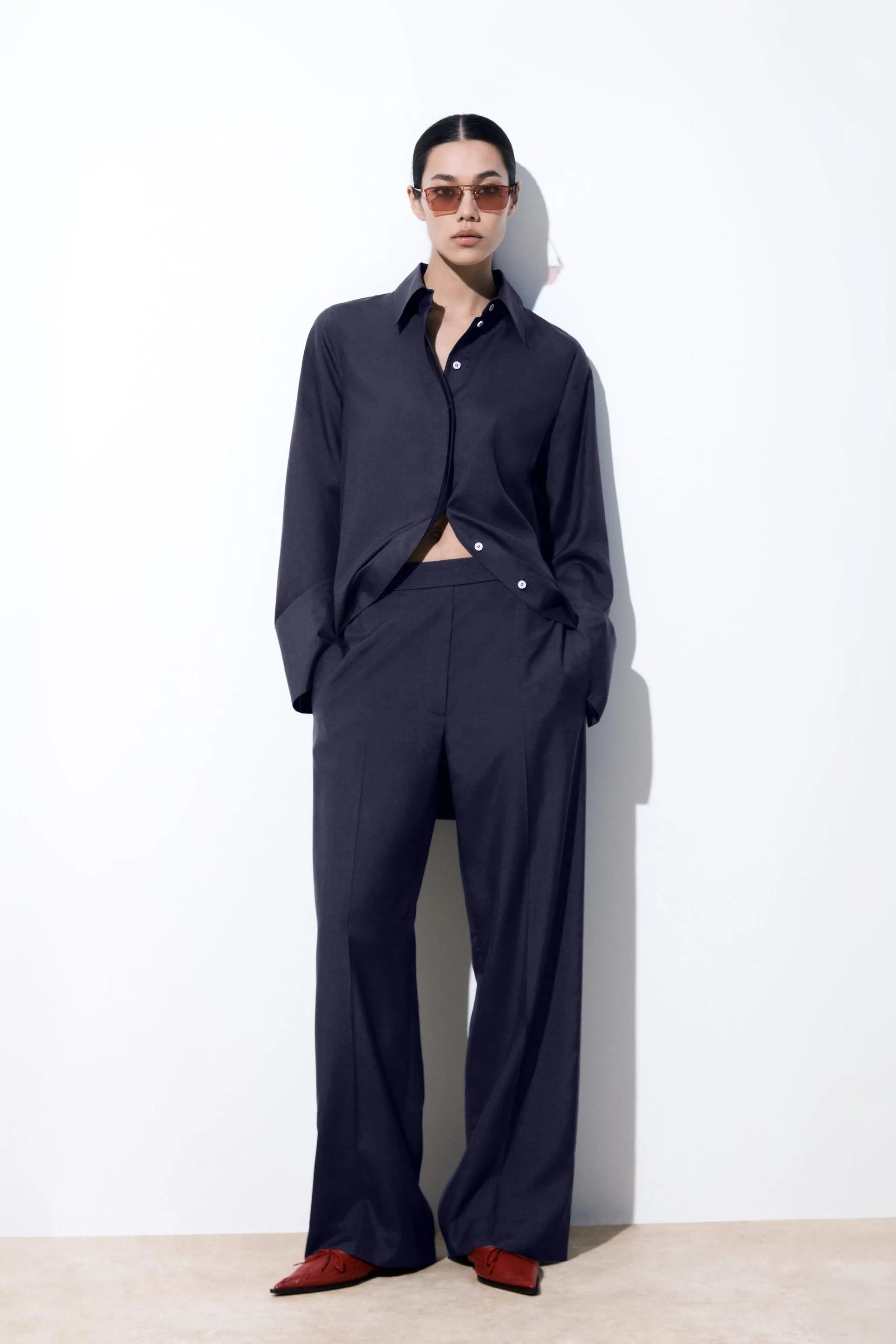 THE STRAIGHT-LEG SILK PANTS