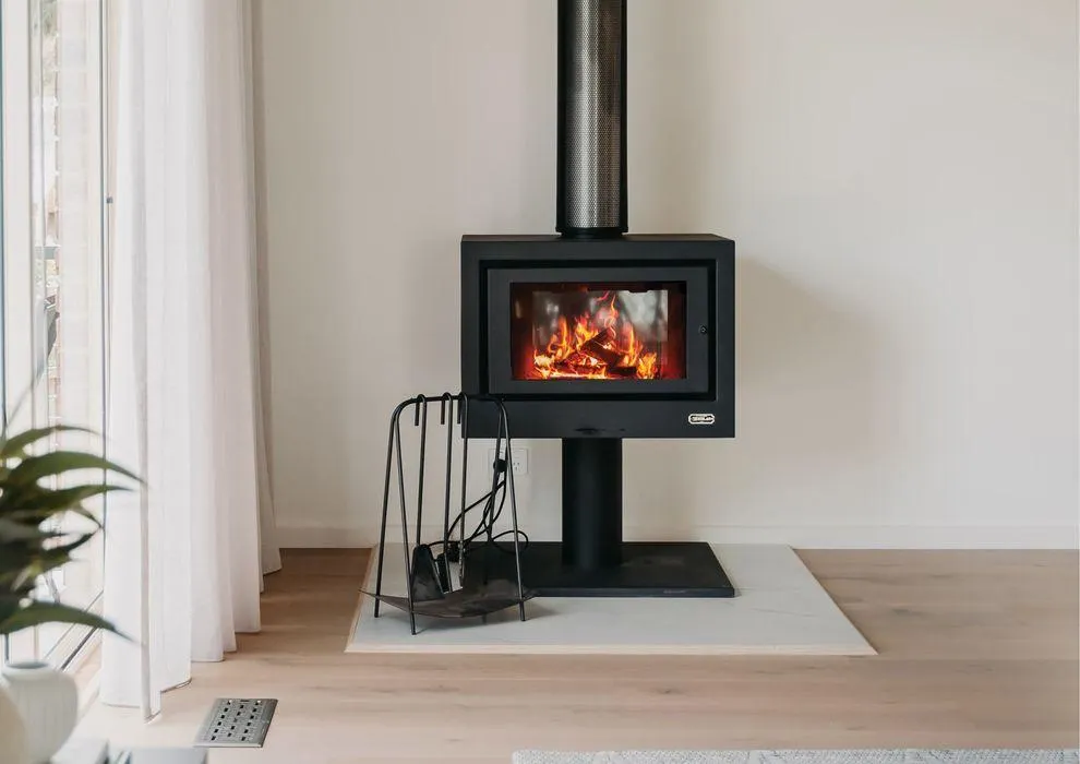 Slow Combustion - Catalogue valid from 25 January to 30 April 2025 - page 10