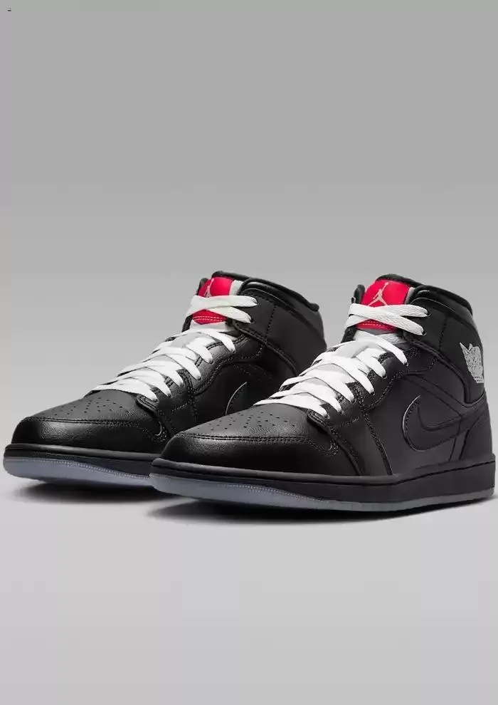 Man's New Arrivals - Catalogue valid from 3 February to 28 February 2025 - page 15