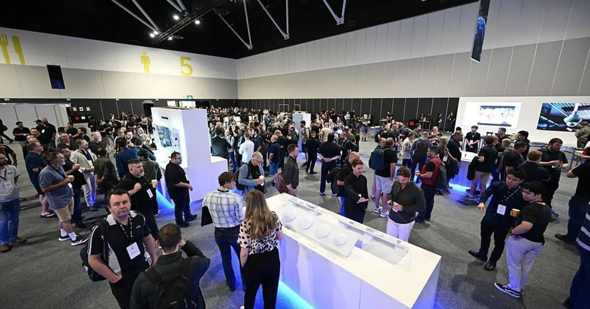 Leader Computers catalogue - Catalogue valid from 21 October to 4 November 2025 - page 4