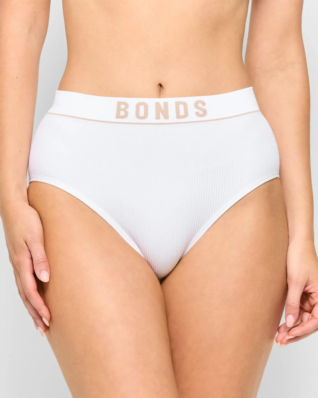 Womens Retro Rib Hi Hi Briefs - Bonds - White