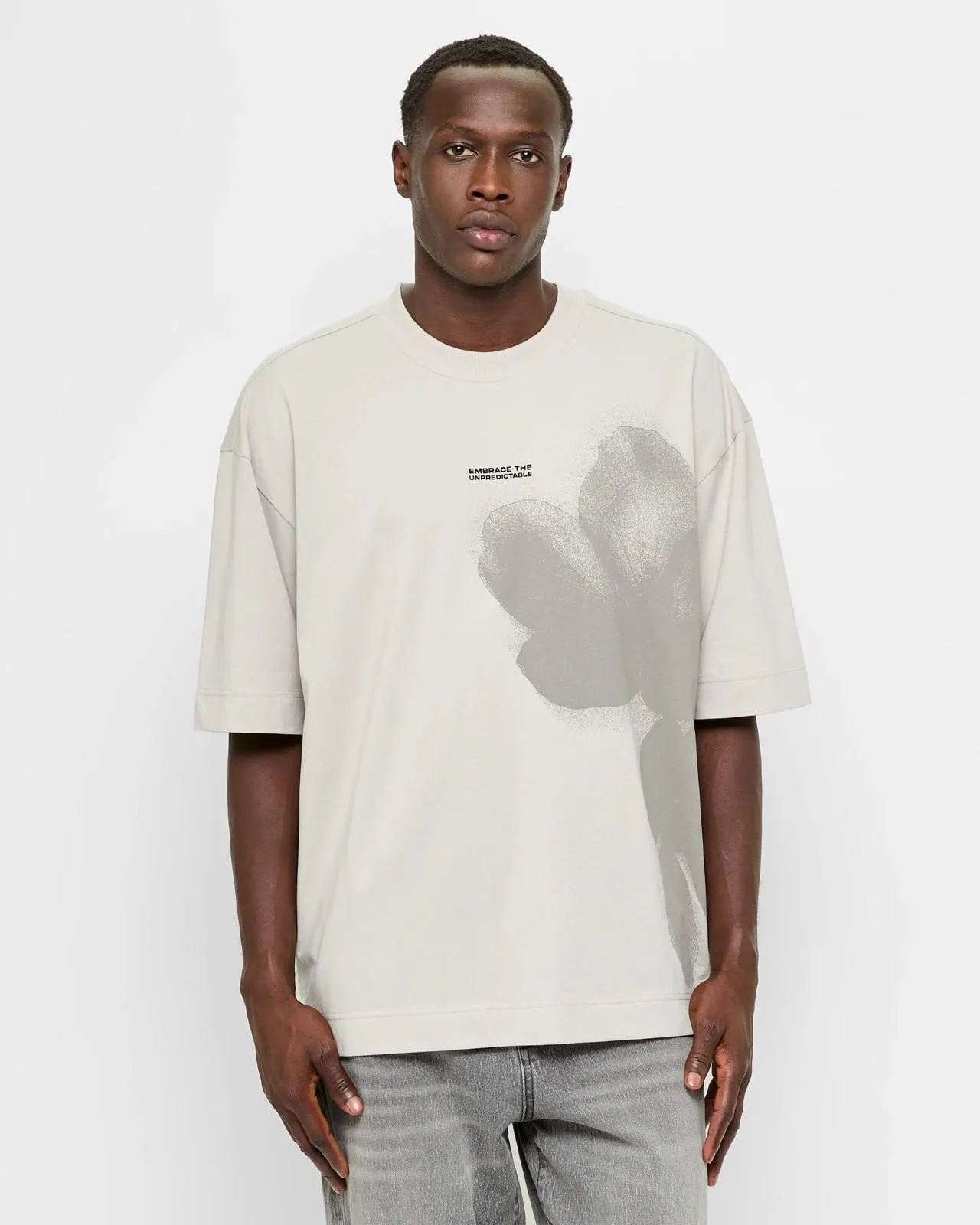 Australian Cotton Graphic T-Shirt - Commons - Grey Violet