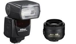 Nikon DX Portrait Kit with AF-S DX 35MM f/1.8G & SB-700 Flash
