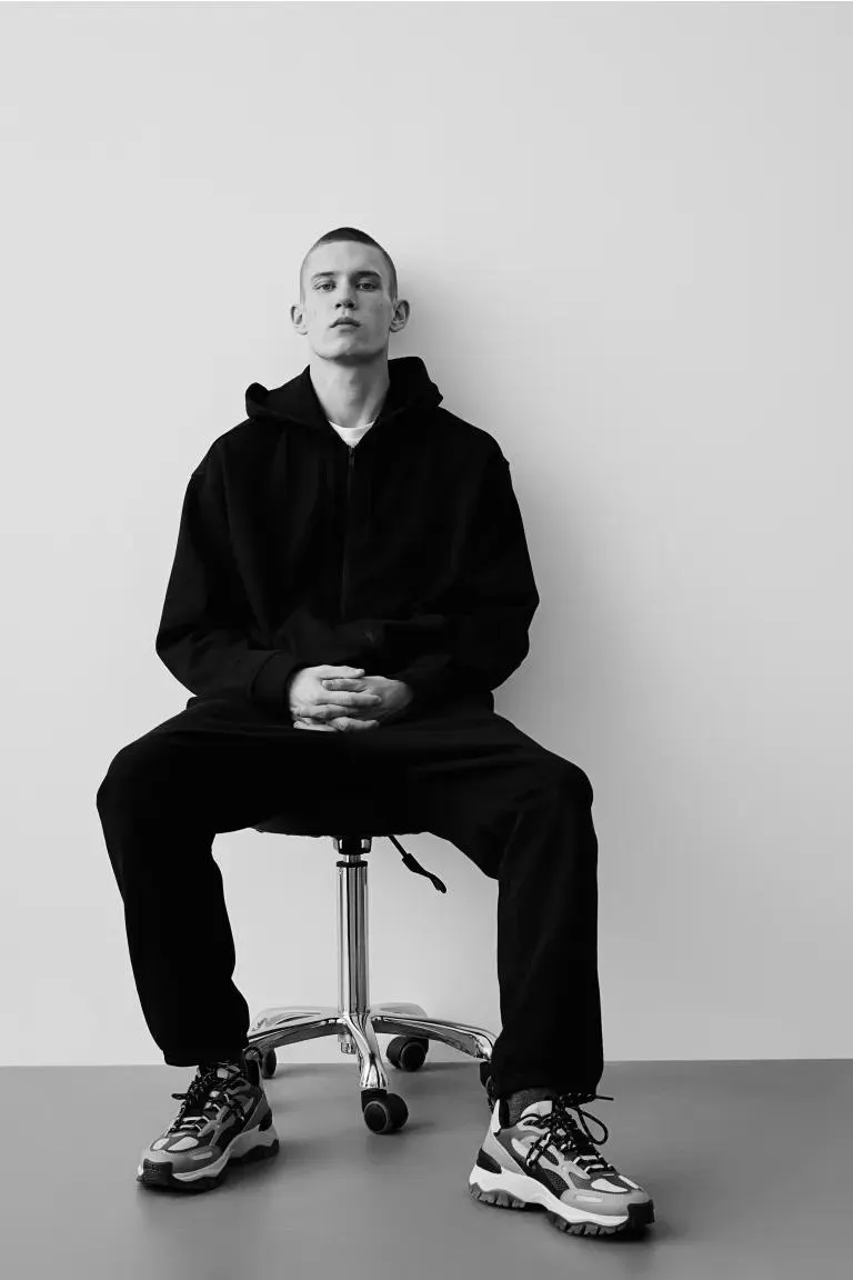 Ζακέτα φούτερ Loose Fit με κουκούλα