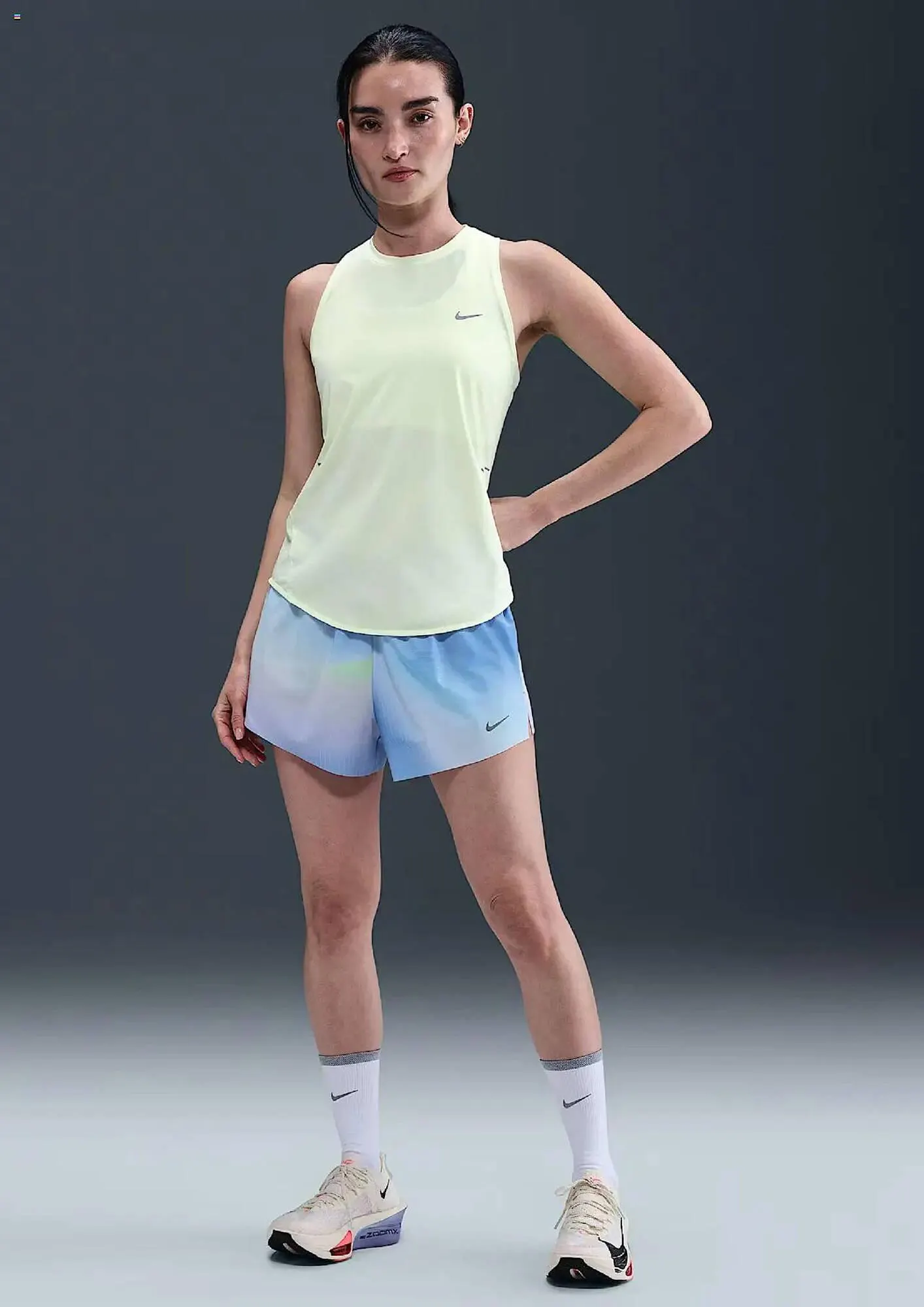 Nike Prospekt von 1. Juni bis 30. Juni 2025 - Prospekt seite 12