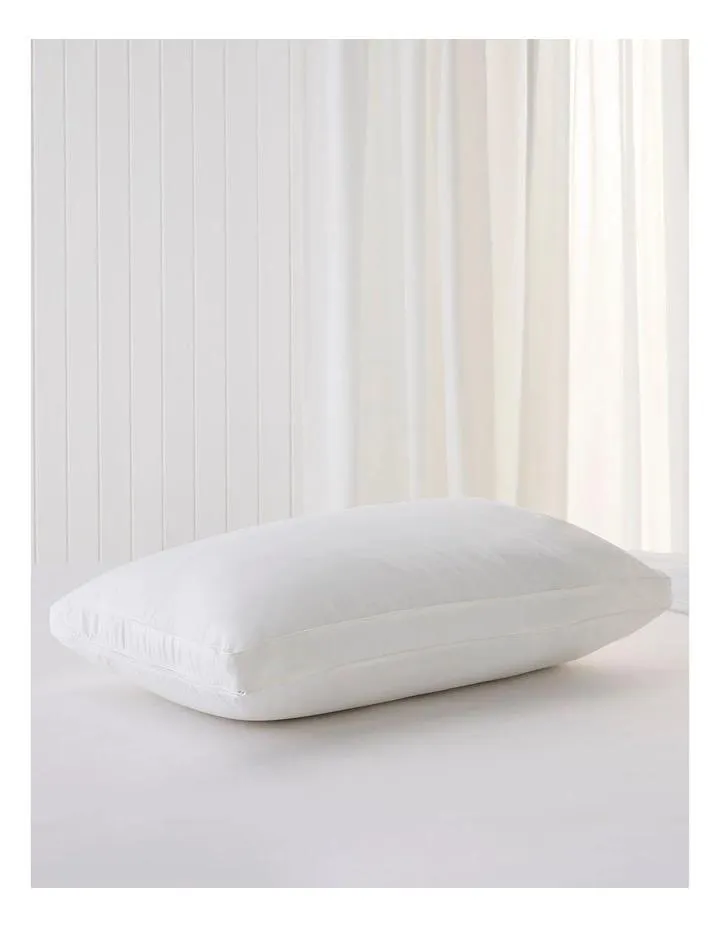 Classic Allergy Sensitive Pillow in White