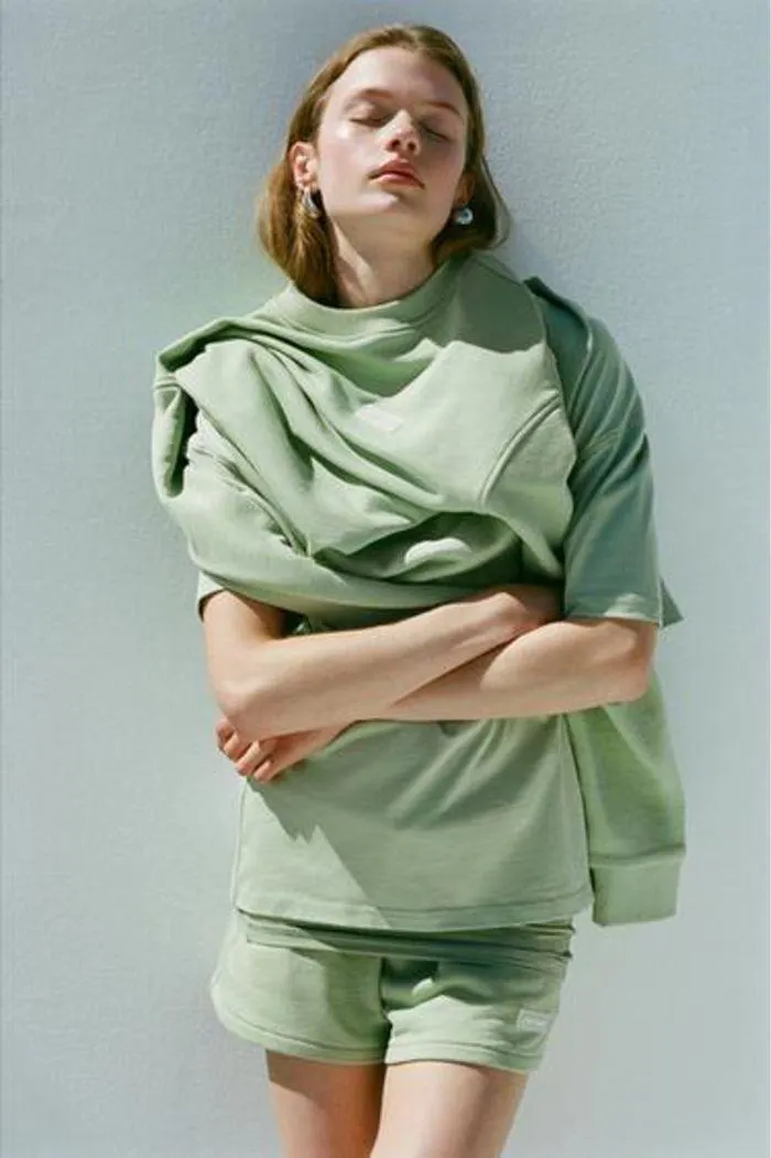 Zara X Pantone  - Catalogue valid from 24 May to 24 June 2024 - page 26