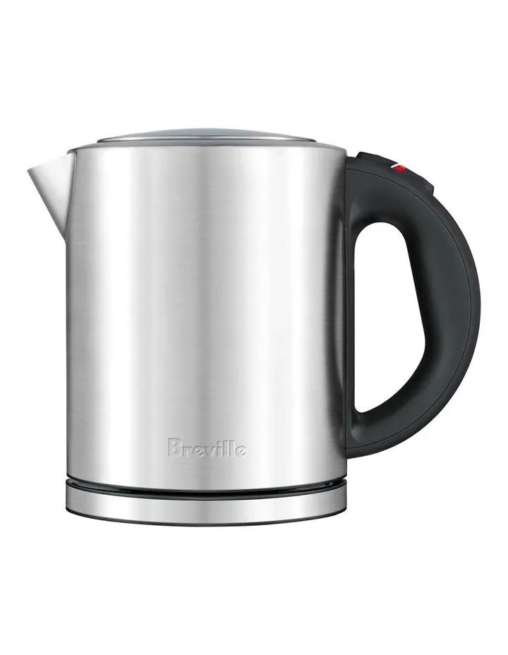 The Compact Kettle in Stainless Steel BKE320BSS