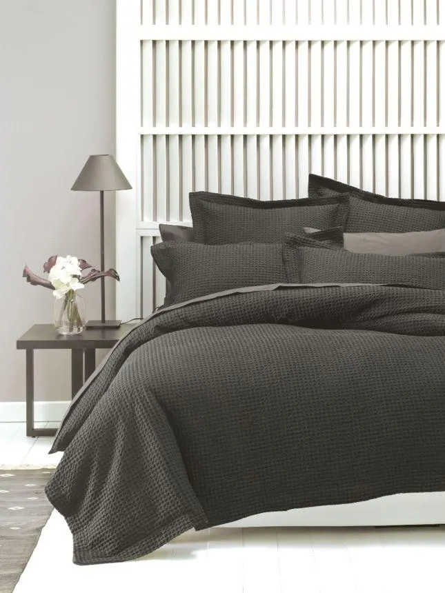 Deluxe Waffle Charcoal Quilt Cover Set