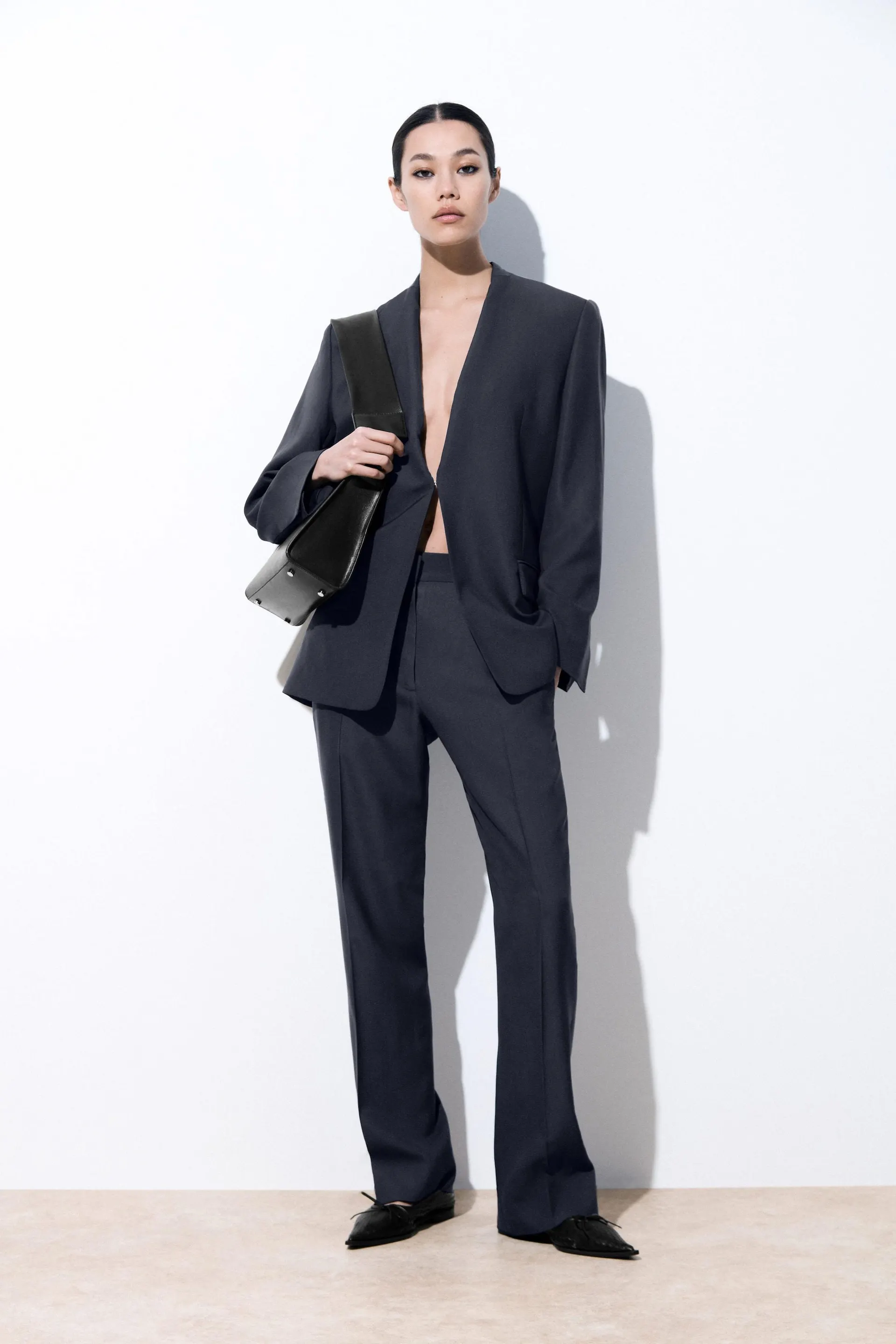 THE WOOL TWILL CIGARETTE PANTS