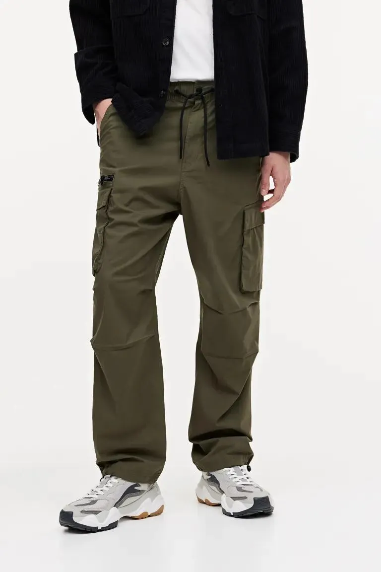 Relaxed Fit Cargo Pants