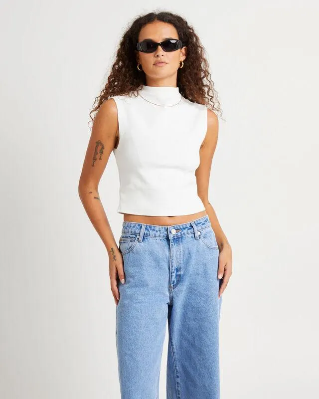 Heather Icon Mock Neck Top